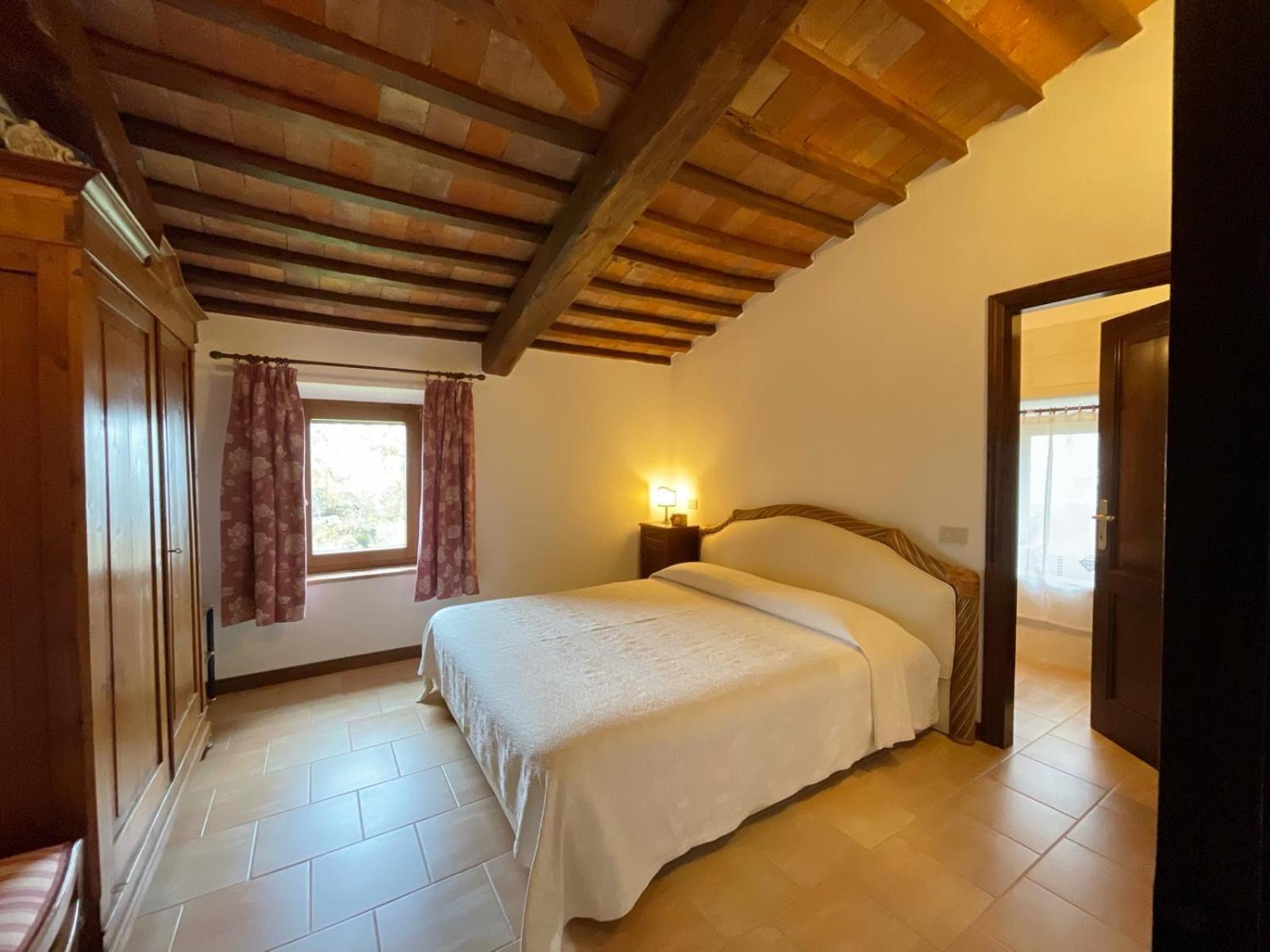Borgo Poggio Bianco Villa Sarteano Bilik gambar